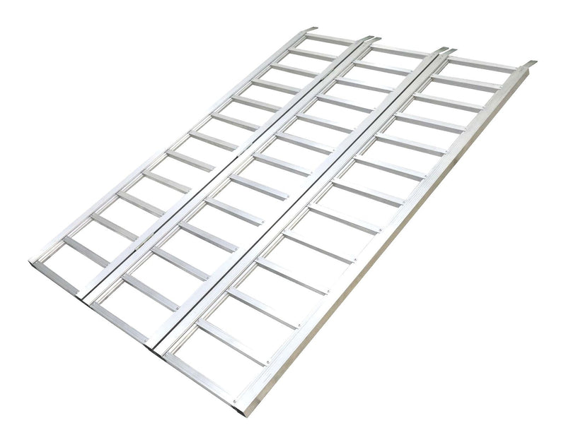 Aluminum Tri-Panel Loading Ramp with Adjustable Straps, 77 x 50-in, 1500-lb I3908